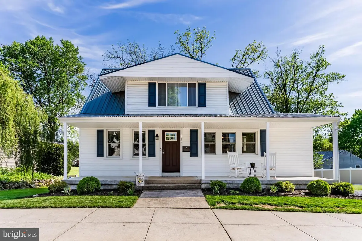 350 G St, Carlisle, PA 17013 - #1