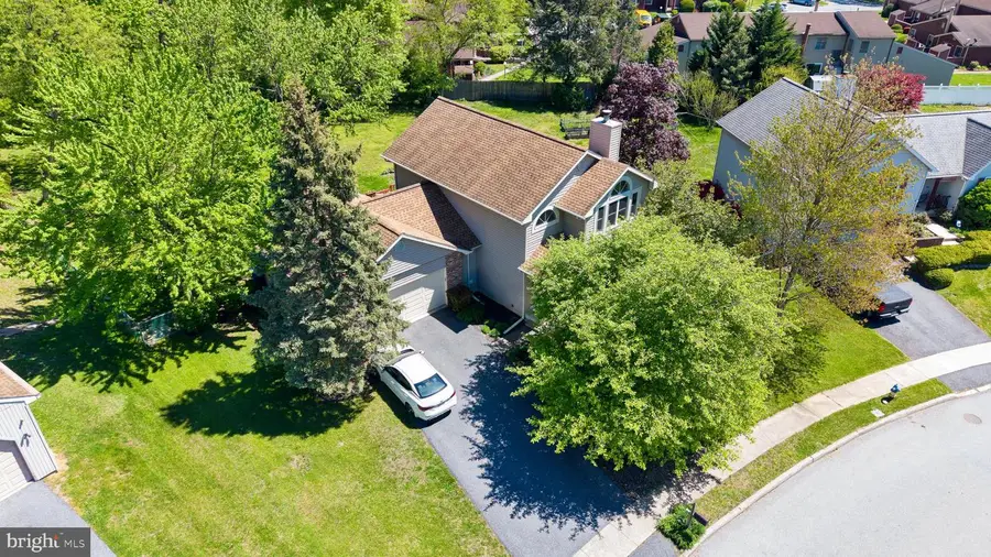 126 Mountain View Dr, Enola, PA 17025 - #2