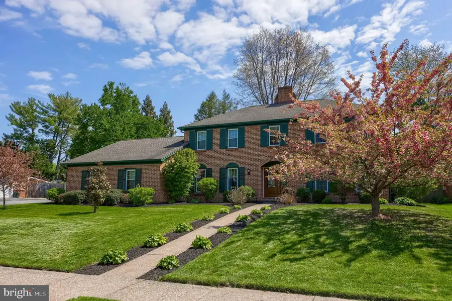 483 Woodcrest Dr, Mechanicsburg, PA 17050 - #3