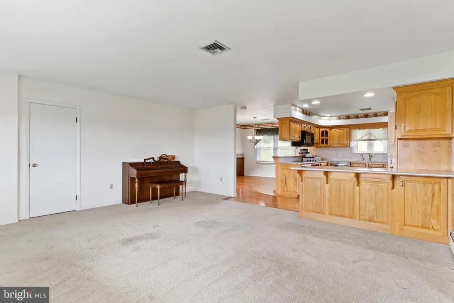 489 Doubling Gap Rd, Newville, PA 17241 - #3