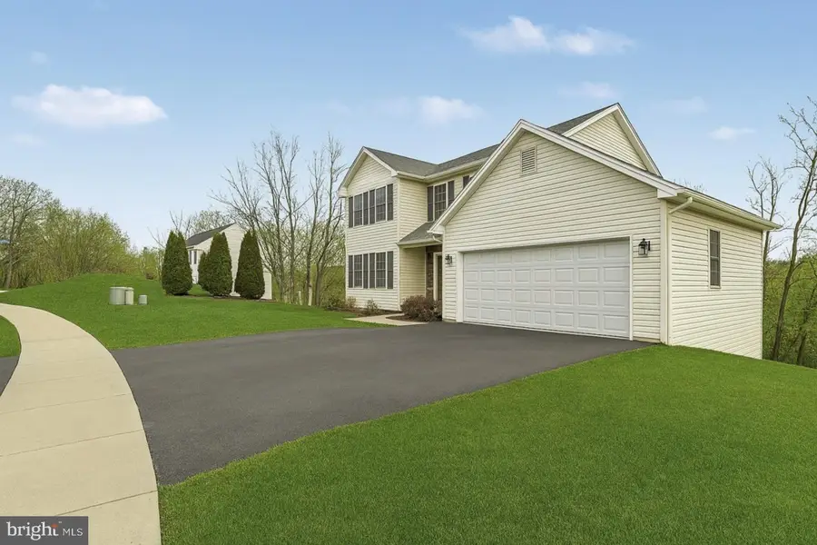 3463 Sullivan St, Mechanicsburg, PA 17050 - #3