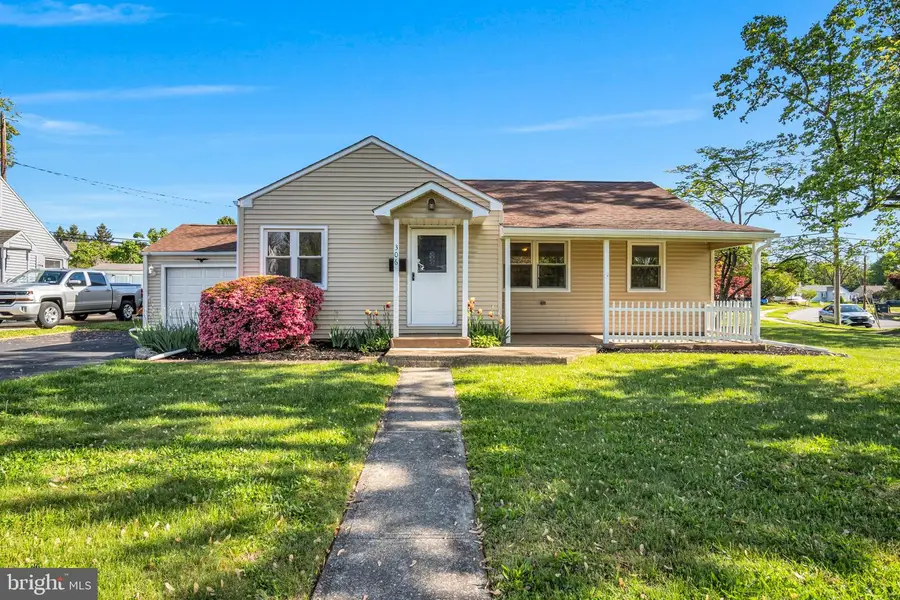 306 Norman Rd, Camp Hill, PA 17011 - #2