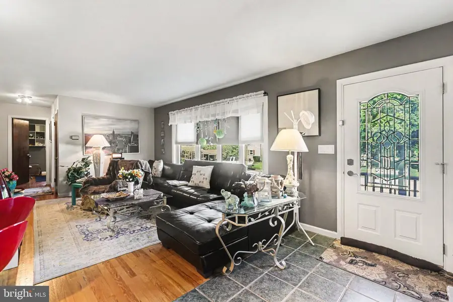 1918 Douglas Dr, Carlisle, PA 17013 - #3