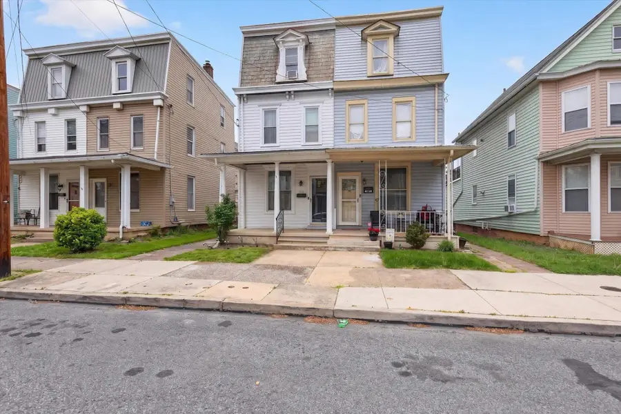 416 Fourth St, New Cumberland, PA 17070 - #2