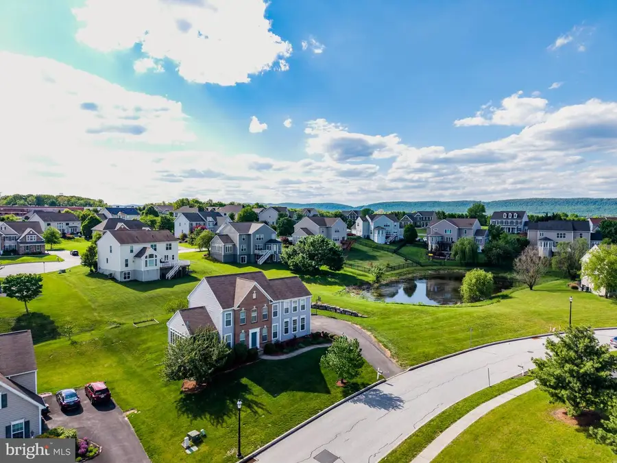 6 Bella Vista Drive, Mechanicsburg, PA 17050 - #3
