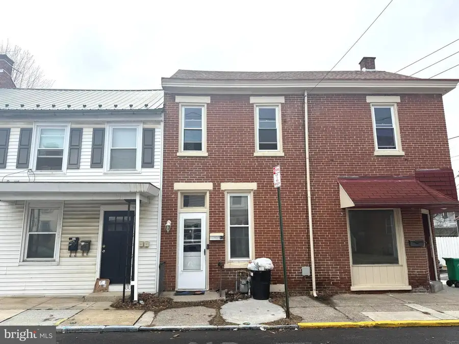 63-65 E Penn St, Carlisle, PA 17013 - #2