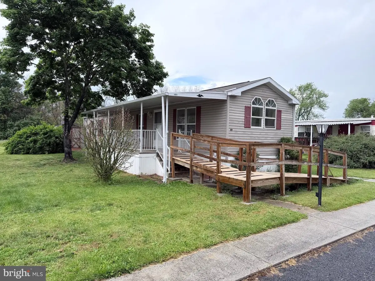 17 Coral Drive, Carlisle, PA 17013 - #1