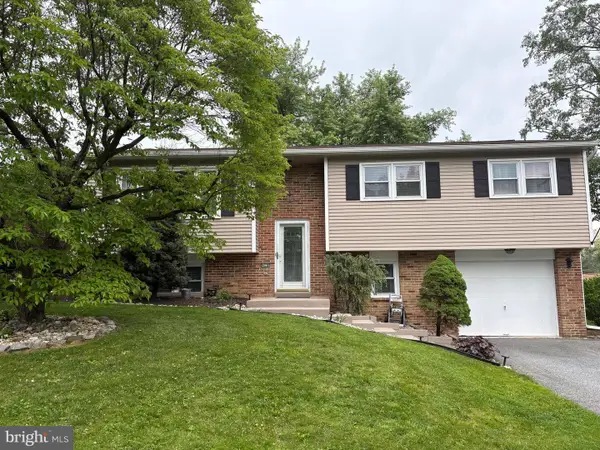 428 Park Hills Drive, MECHANICSBURG, PA 17055