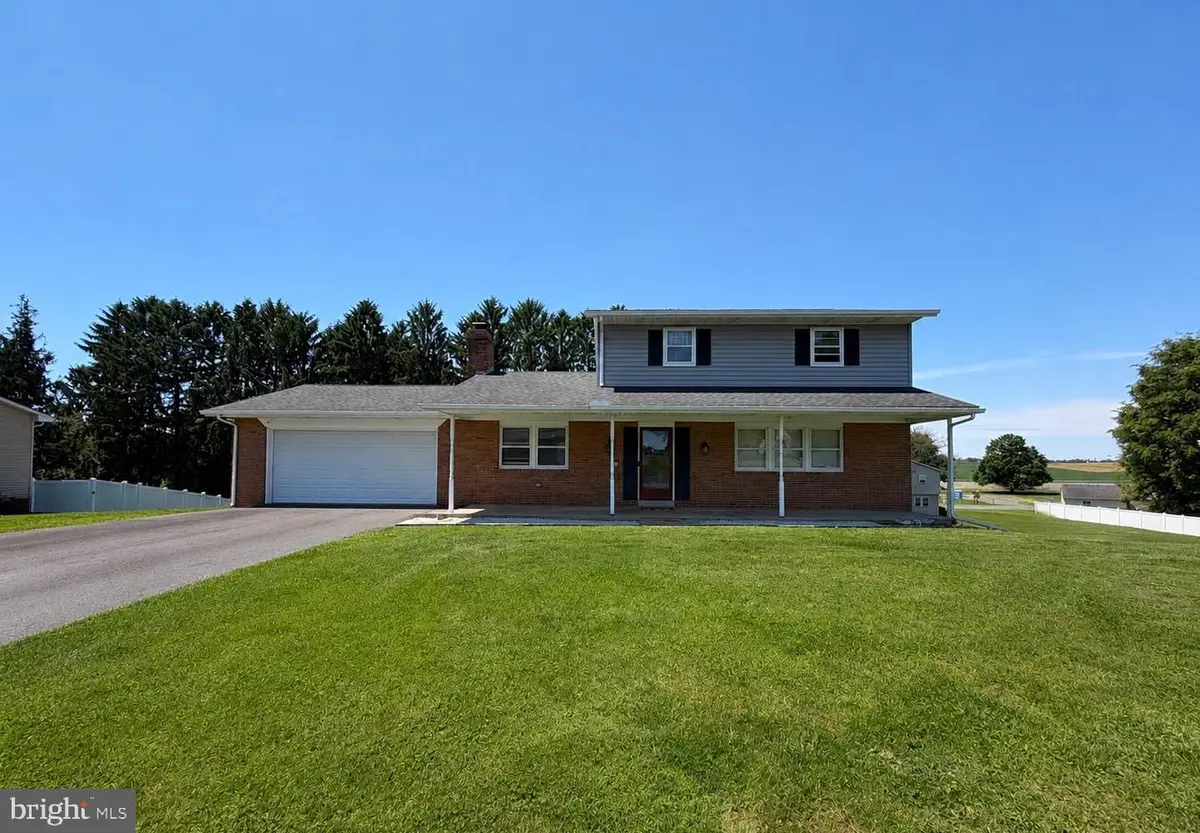 208 Fairway Drive, Mechanicsburg, PA 17055 - #1