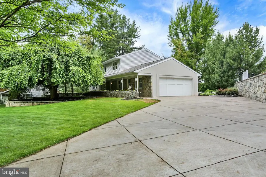 332 Blacklatch Ln, Camp Hill, PA 17011 - #3