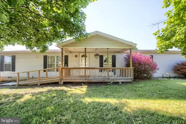 800 Green Spring Road, NEWVILLE, PA 17241