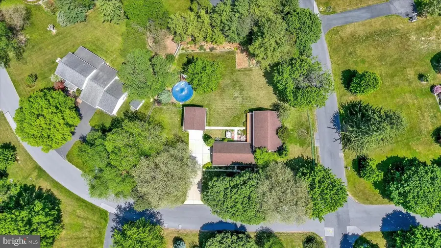 10 Field Stone Dr, Mechanicsburg, PA 17050 - #2