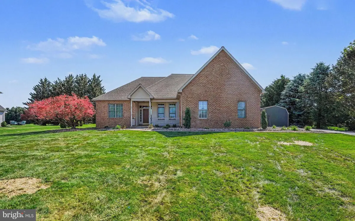 4 Golf Court, Carlisle, PA 17015 - #1