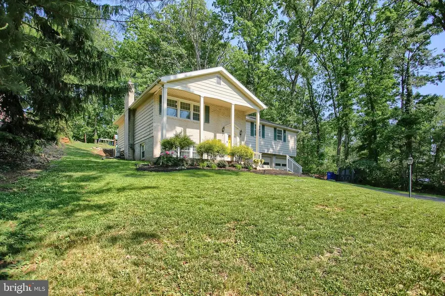 25 Hickory Road, Carlisle, PA 17015 - #2