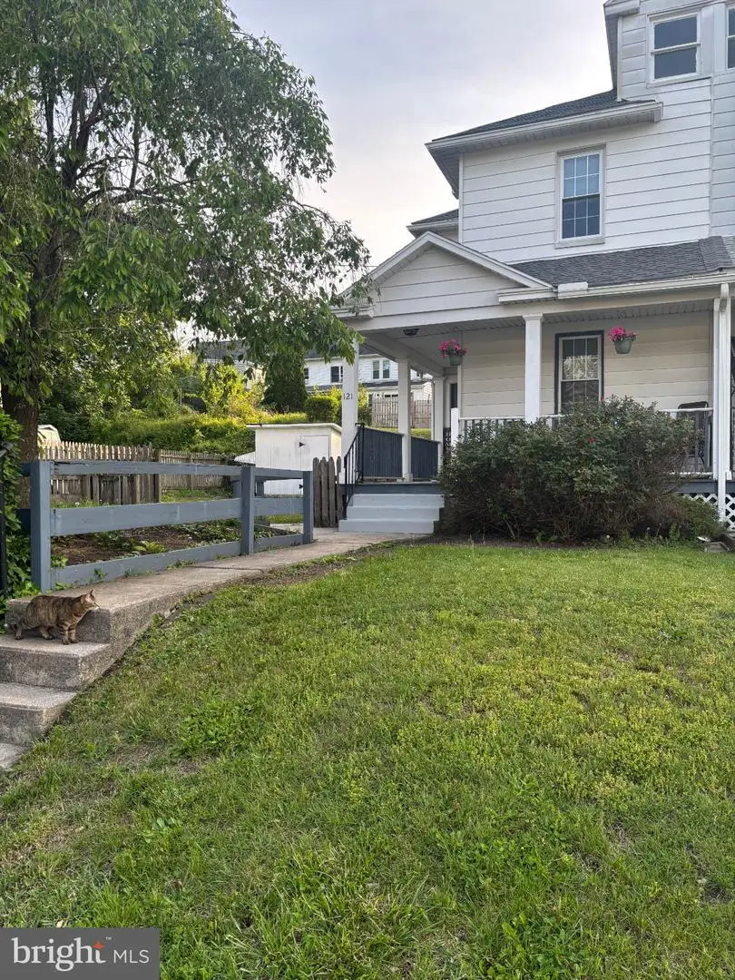 121 E Cumberland Rd, Enola, PA 17025 - #1