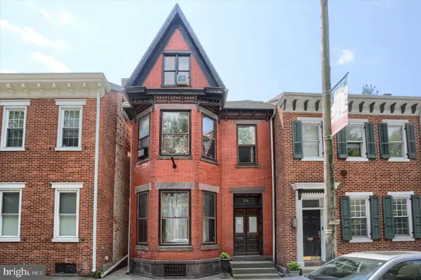 310 E Main St, MECHANICSBURG, PA 17055
