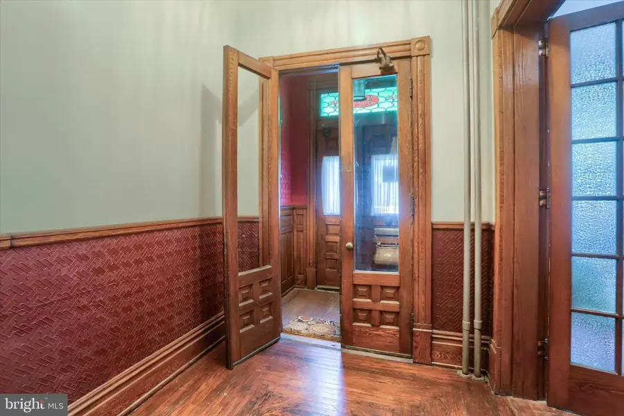 310 E Main St, Mechanicsburg, PA 17055 - #3