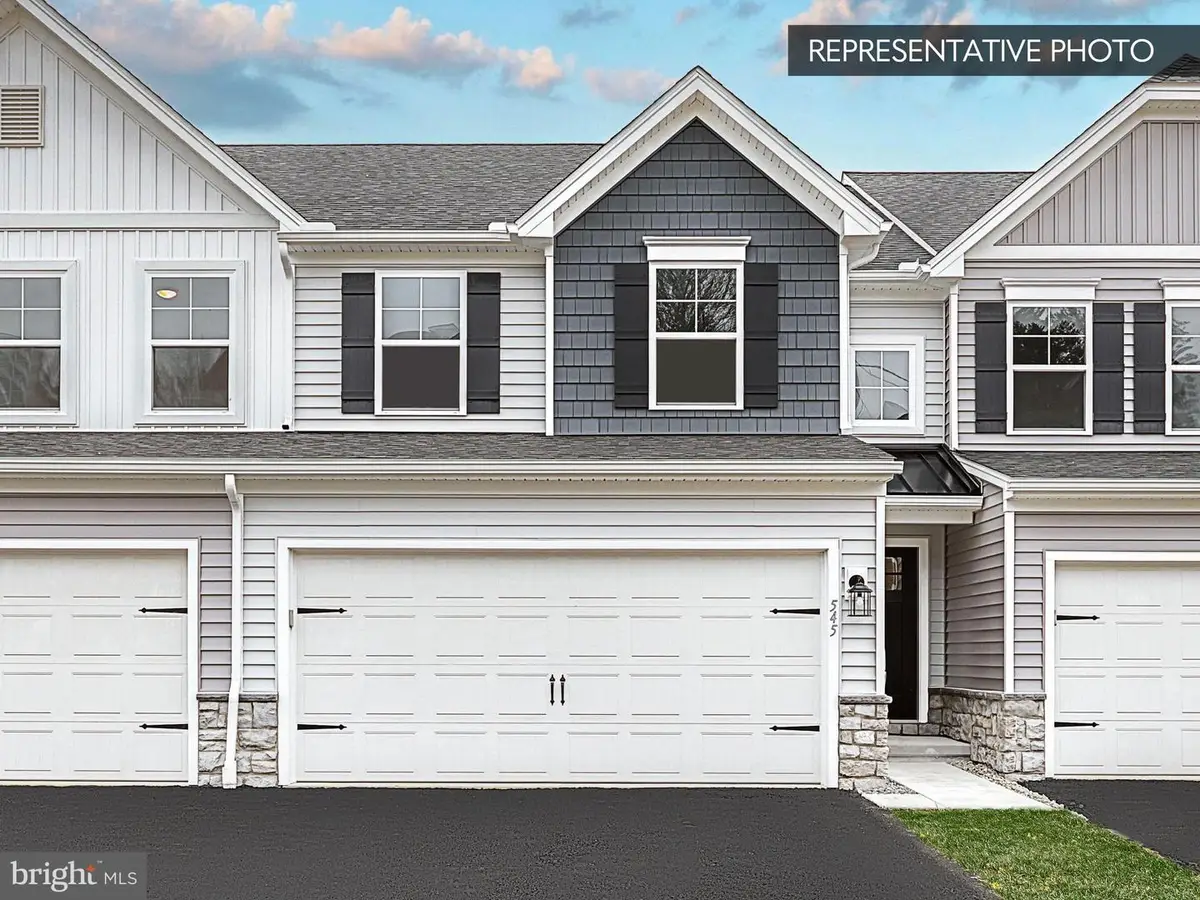 2245 Hampden Ct #lot 26, Enola, PA 17025 - #1