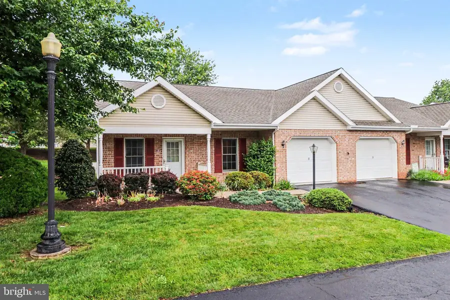 19 Blue Mountain Vis, Mechanicsburg, PA 17050 - #2