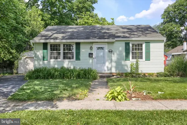 86 N 41st St, CAMP HILL, PA 17011