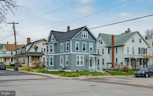 333 3rd St, NEW CUMBERLAND, PA 17070