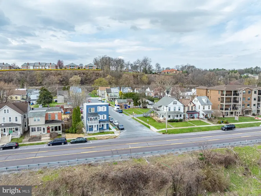 2-4 S Front Street, Wormleysburg, PA 17043 - #2