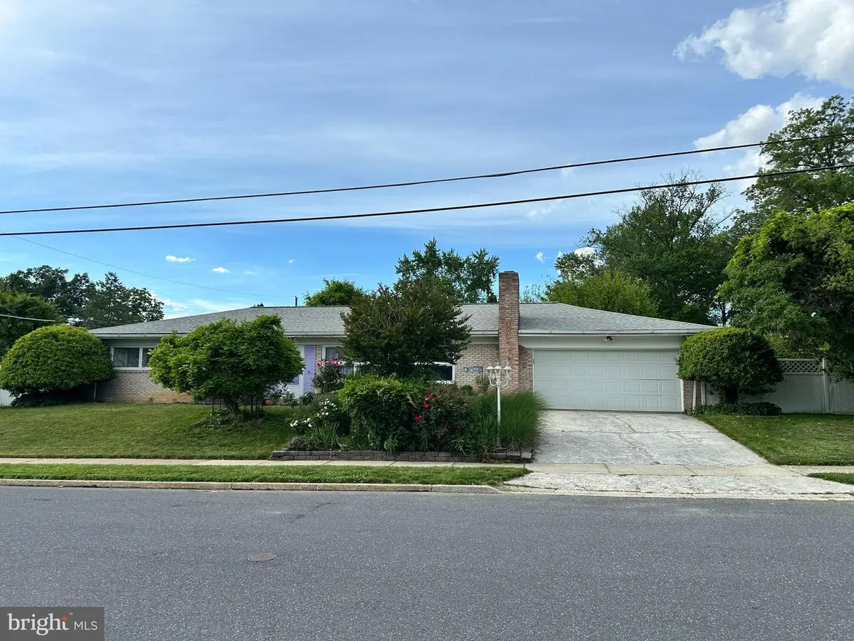 20 Citadel Dr, Camp Hill, PA 17011 - #1