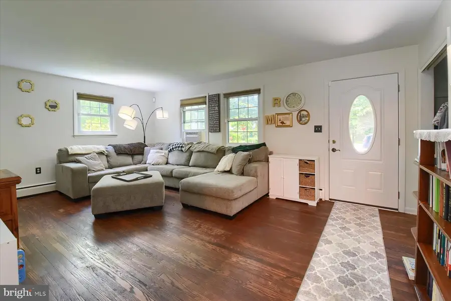 113 S Orange St, Carlisle, PA 17013 - #3