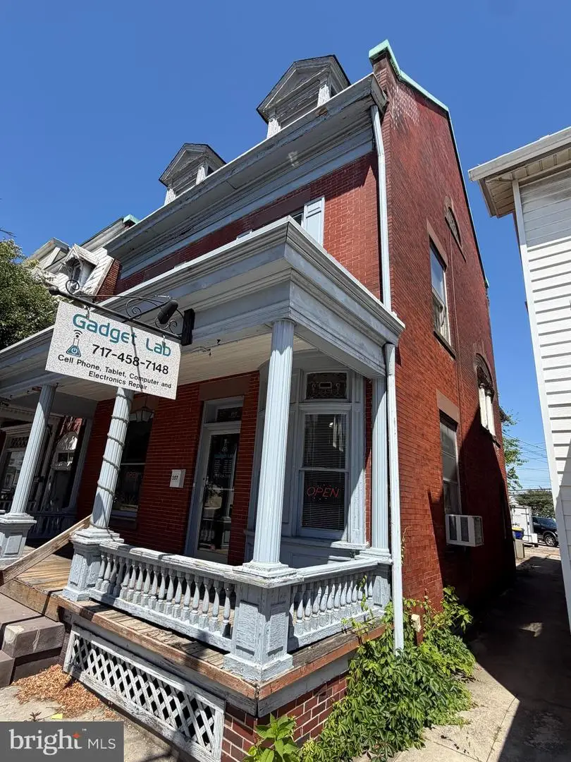 107 E Main St, Mechanicsburg, PA 17055 - #2