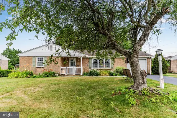 1516 Hemlock Avenue, CARLISLE, PA 17013