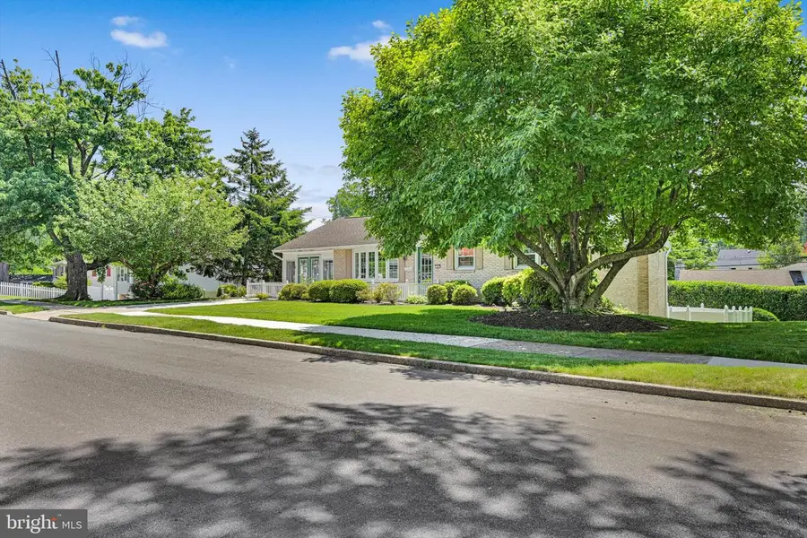 347 Regent St, Camp Hill, PA 17011 - #3