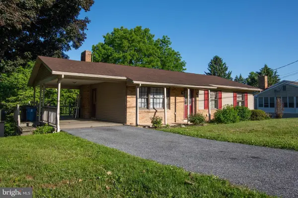 112 Stoner Drive, MECHANICSBURG, PA 17055