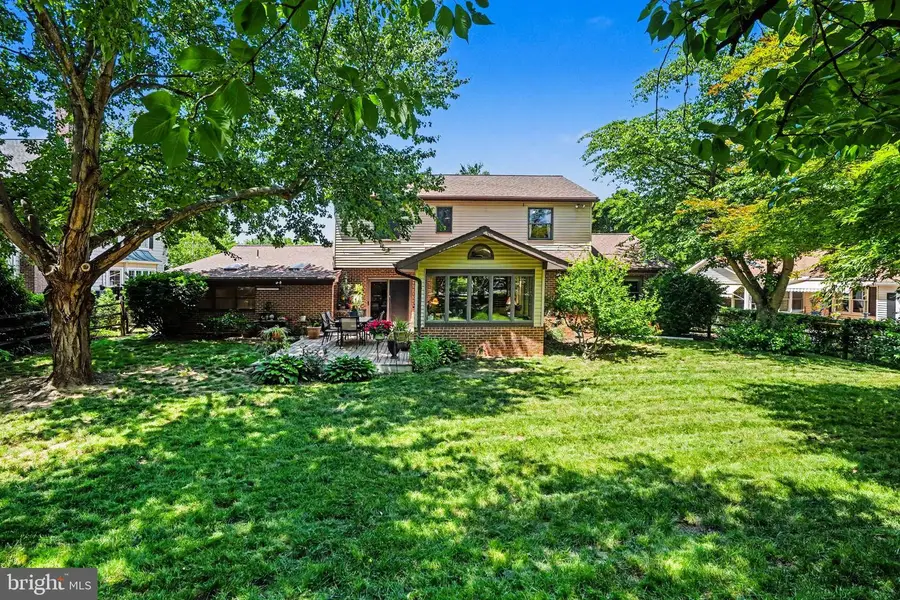 1204 Fleetwood Dr, Carlisle, PA 17013 - #3