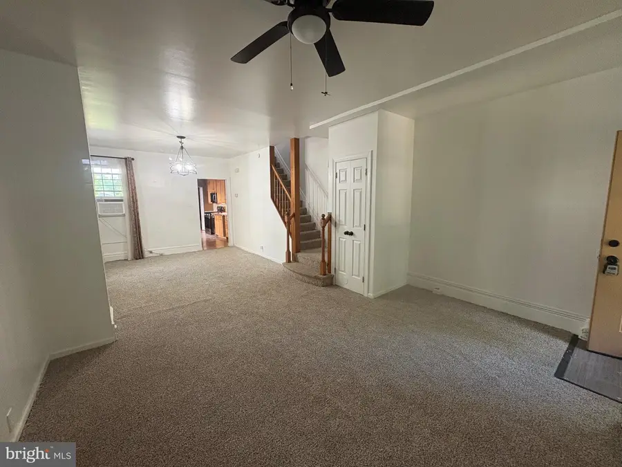 2617 Market St, Camp Hill, PA 17011 - #3