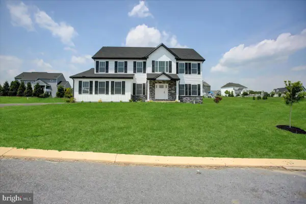 6 Suebecca Drive, CARLISLE, PA 17013