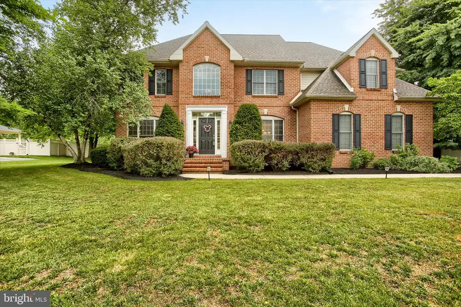 1302 King Arthur Dr, Mechanicsburg, PA 17050 - #2
