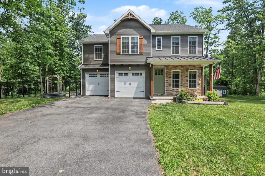 826 Sandbank Rd, Mount Holly Springs, PA 17065 - #2