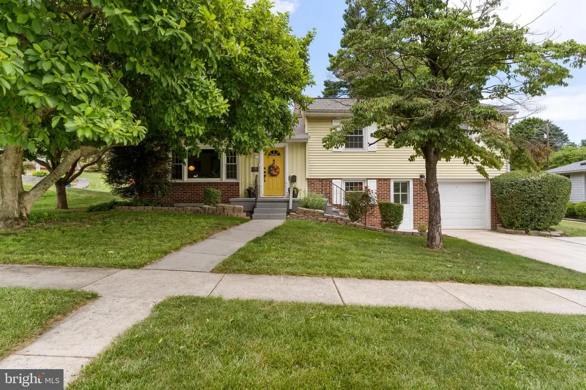 2 Brentwood Rd, Camp Hill, PA 17011 - #1