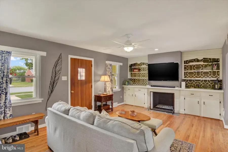620 Walton St, Lemoyne, PA 17043 - #2