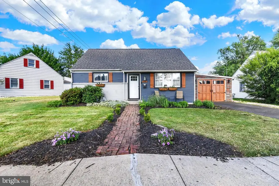 313 Charles Rd, Mechanicsburg, PA 17050 - #2