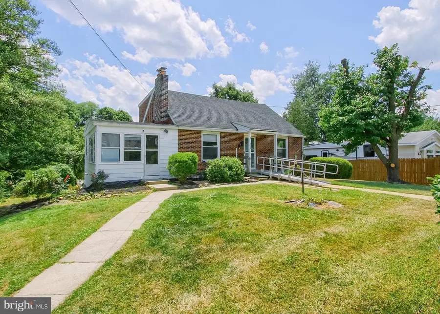 2029 Clarendon St, Camp Hill, PA 17011 - #3