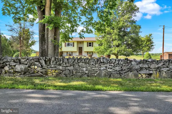 62 Oak Flat Rd, NEWVILLE, PA 17241