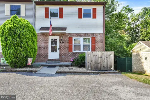 202 Marion Avenue, CARLISLE, PA 17013