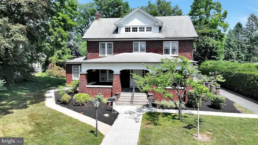 1920 Market St, Camp Hill, PA 17011 - #2