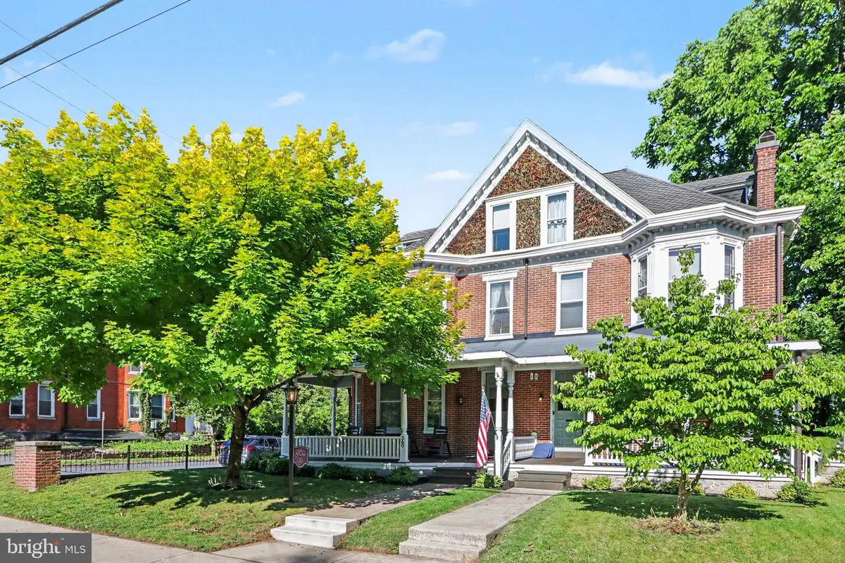 560 S Hanover St, Carlisle, PA 17013 - #1
