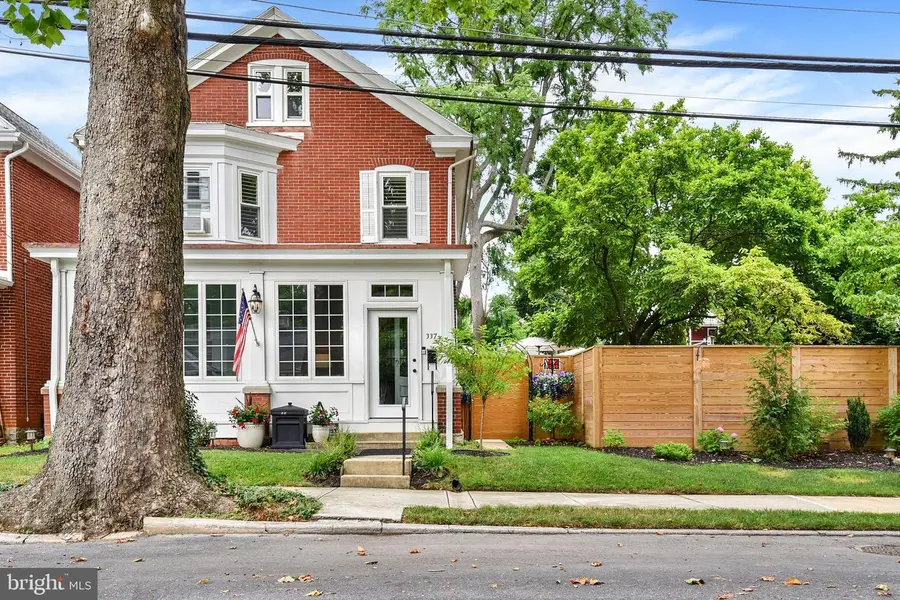 337 Graham St, Carlisle, PA 17013 - #3