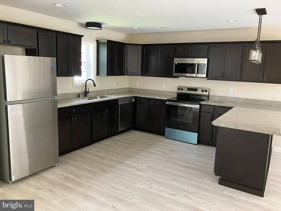 1999 Dighton St, Camp Hill, PA 17011 - #3
