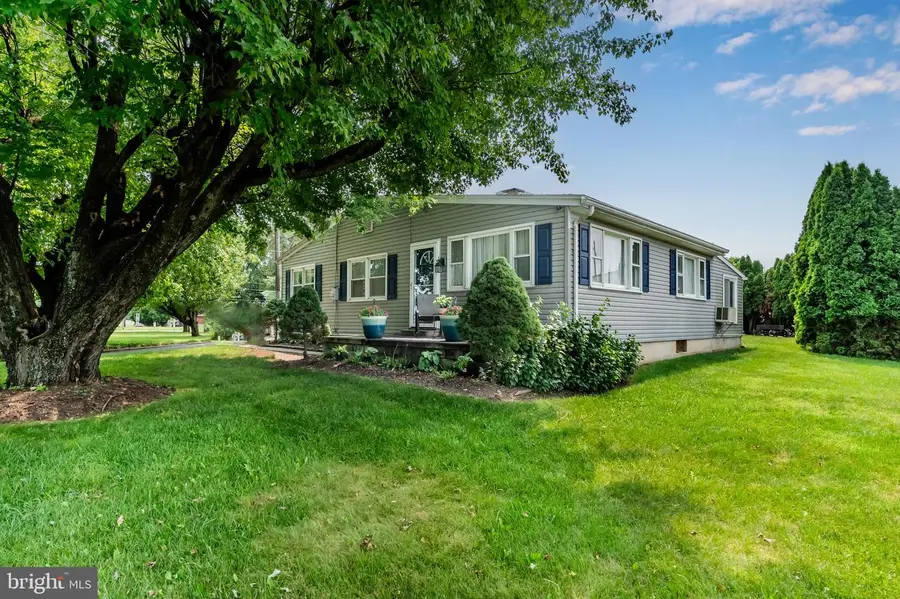 147 Salem Church Rd, Mechanicsburg, PA 17050 - #2