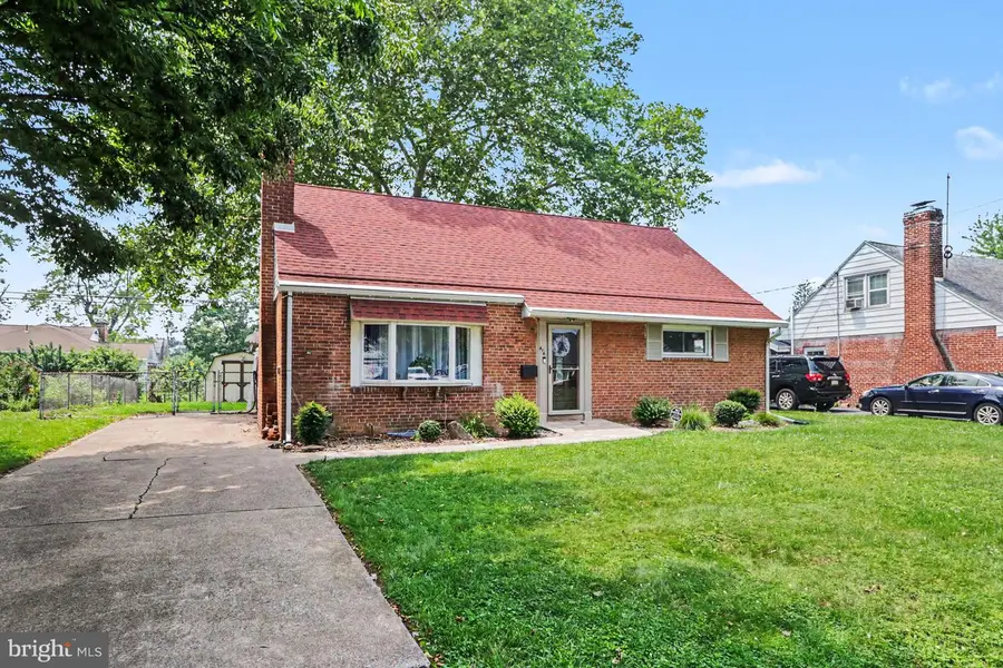 414 Appletree Rd, Camp Hill, PA 17011 - #3