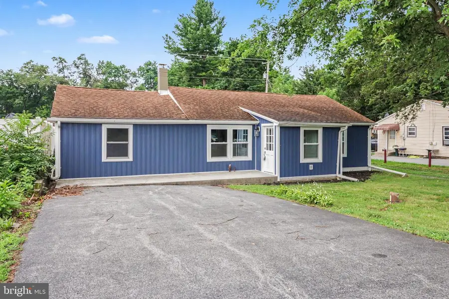 1500 Newville Road, Carlisle, PA 17015 - #2